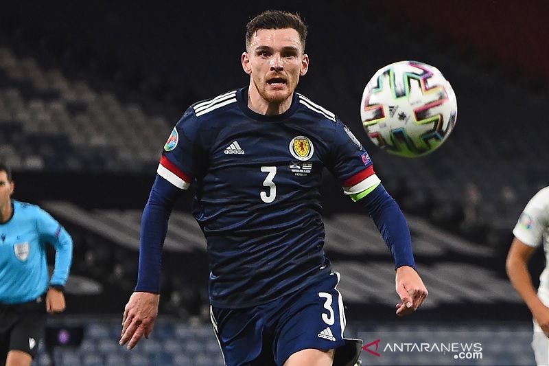 jock-mcnab-profil-dan-perjalanan-karier-pemain-bola-skotlandia