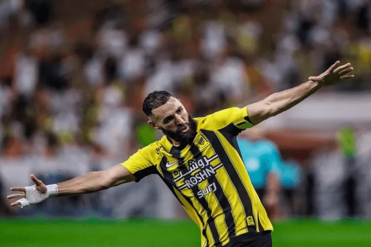 profil-lengkap-pemain-bola-karim-benzema
