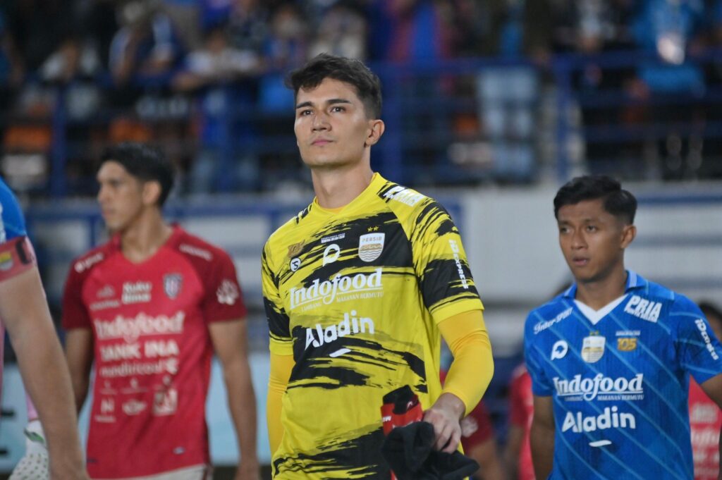 profil-lengkap-pemain-bola-kevin-mendoza