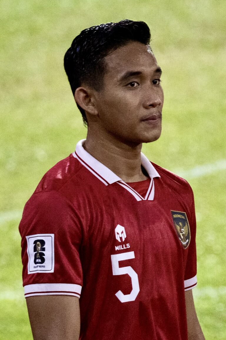 profil-lengkap-pemain-bola-rizky-ridho