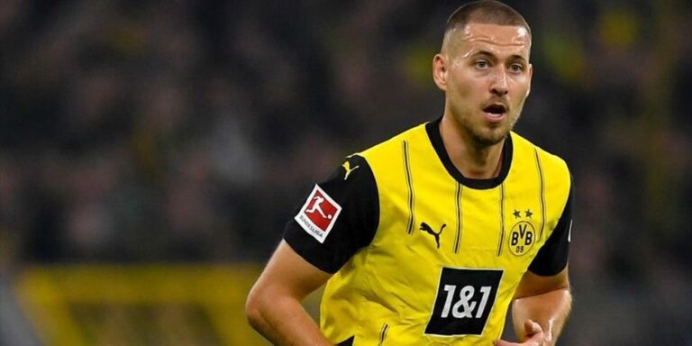 profil-lengkap-pemain-bola-waldemar-anton