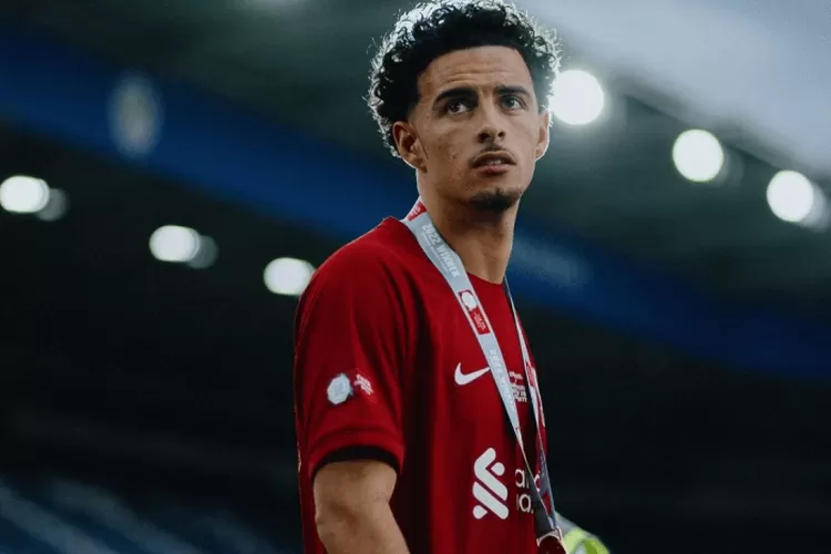 profil-pemain-bola-curtis-jones-bakat-muda-liverpool