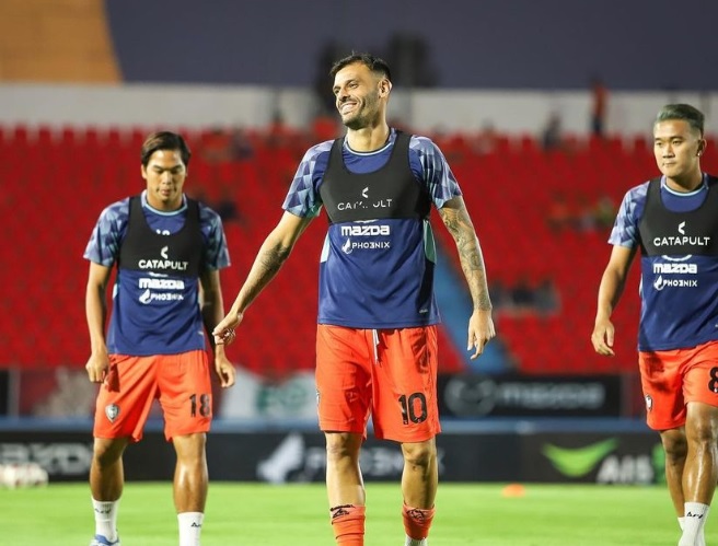 profil-pemain-bola-tyronne-del-pino-karier-dan-prestasinya