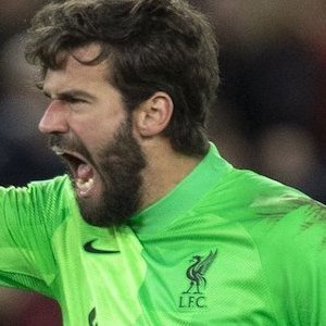 alisson-becker-profil-dan-peran-pemain-bola-kelas-dunia