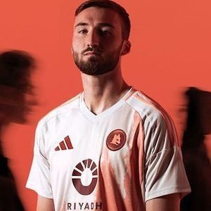 profil-lengkap-pemain-bola-bryan-cristante-dan-peranannya