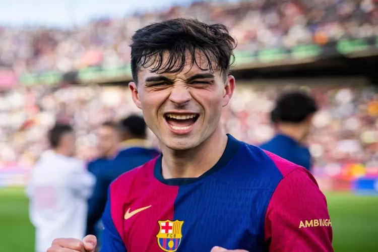 profil-lengkap-pemain-bola-pedri-bakat-muda-dari-barcelona