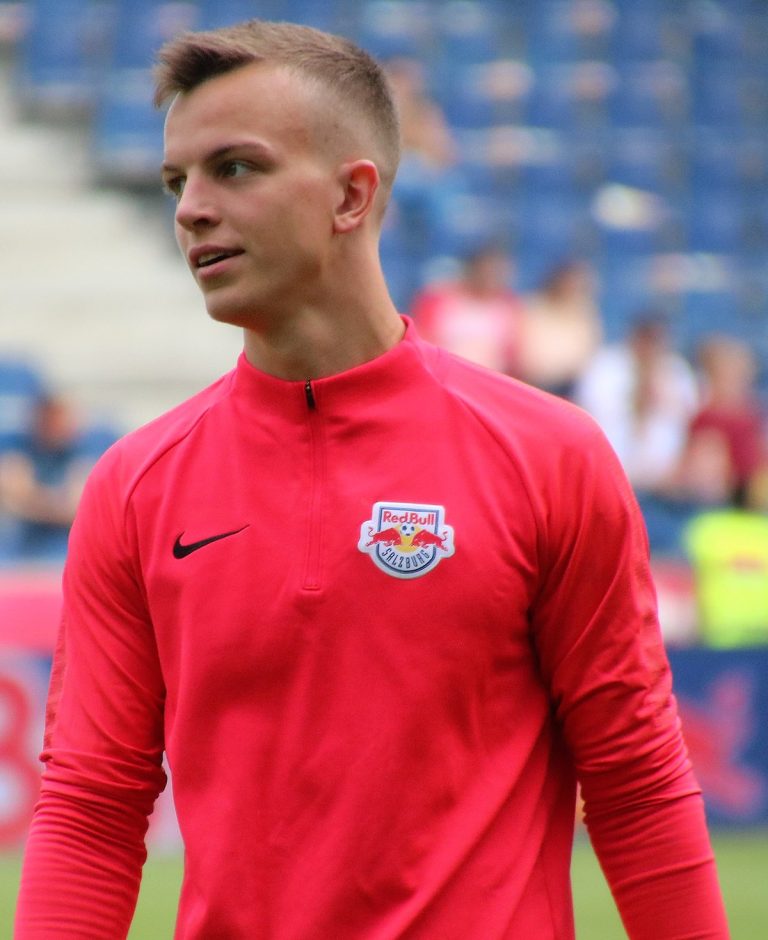 profil-lengkap-pemain-bola-philipp-kohn-dan-perjalanan-kariernya