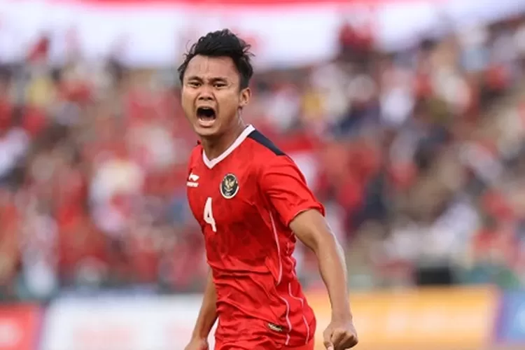 profil-pemain-bola-komang-teguh-trisnanda-karier-dan-prestasi
