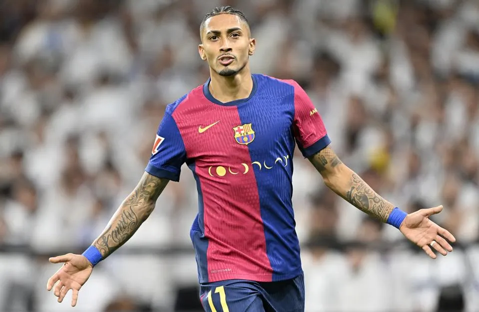 profil-pemain-bola-raphinha-perjalanan-dan-prestasinya