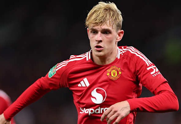profil-pemain-bola-toby-collyer-karier-dan-prestasinya
