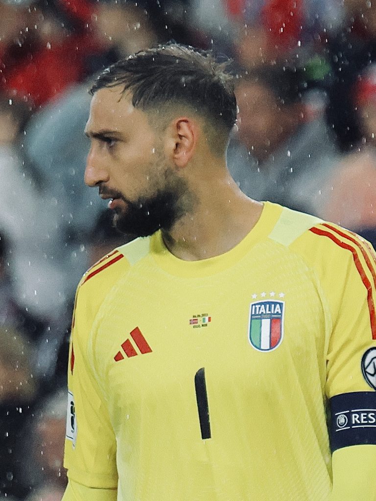 gianluigi-donnarumma-profil-dan-perjalanan-karier-pemain-bola