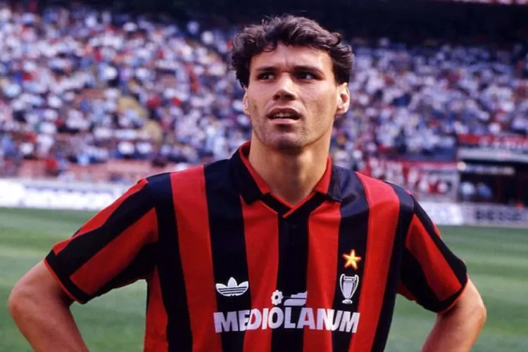 profil-lengkap-marco-van-basten-legenda-sepak-bola-belanda