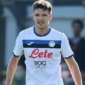 profil-pemain-bola-berat-djimsiti-karakter-dan-performa-terbaru