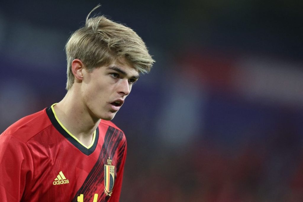 profil-pemain-bola-charles-de-ketelaere-karir-dan-perkembangan