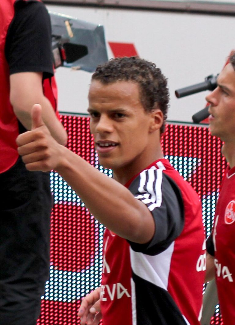 profil-pemain-bola-timothy-chandler-karier-dan-prestasinya