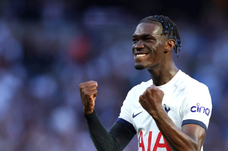 yves-bissouma-profil-dan-peran-pemain-bola-terbaru