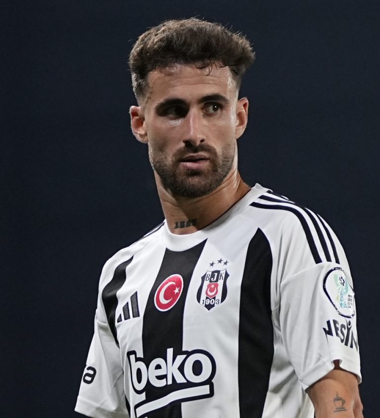 profil-pemain-bola-rafa-silva-kecepatan-dan-skill-di-lapangan