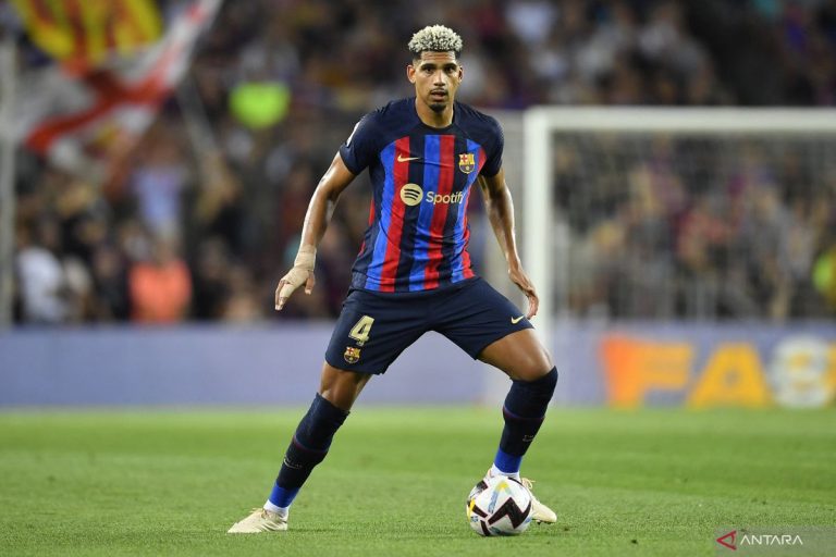 profil-ronald-araujo-pemain-bola-berbakat-dari-barcelona