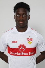 profil-lengkap-pemain-bola-moussa-cisse-dan-perjalanannya
