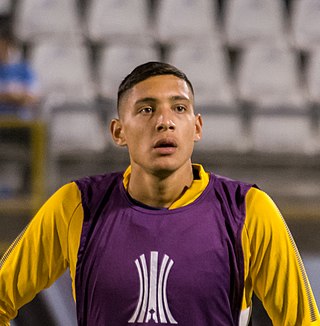 profil-pemain-bola-nahuel-molina-karier-dan-prestasinya