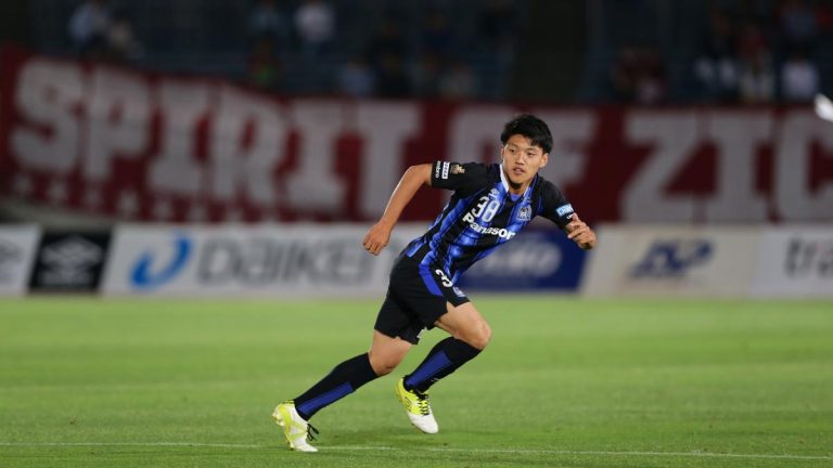 profil-pemain-bola-ritsu-doan-bintang-muda-jepang
