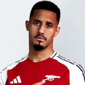 william-saliba-profil-dan-peran-pemain-bola-arsenal