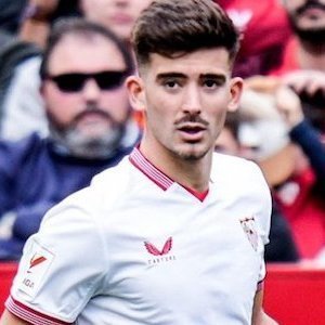 profil-lengkap-pemain-bola-kike-salas-dan-peranannya