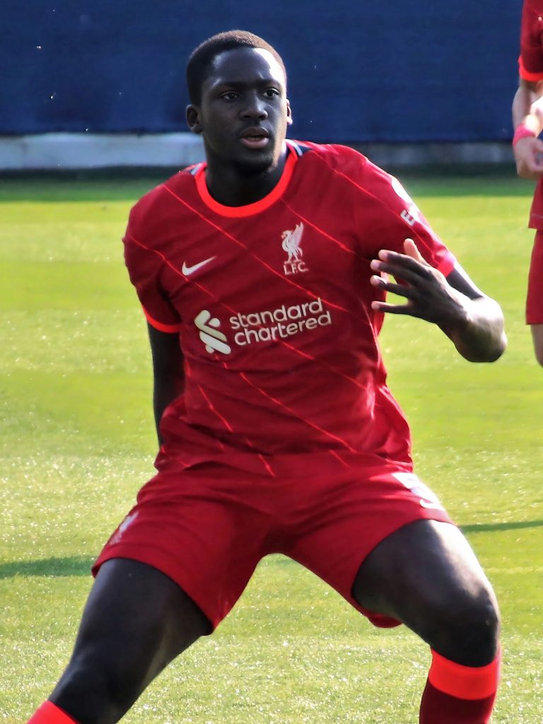 profil-pemain-bola-ibrahima-konate-bek-andal-dari-liverpool