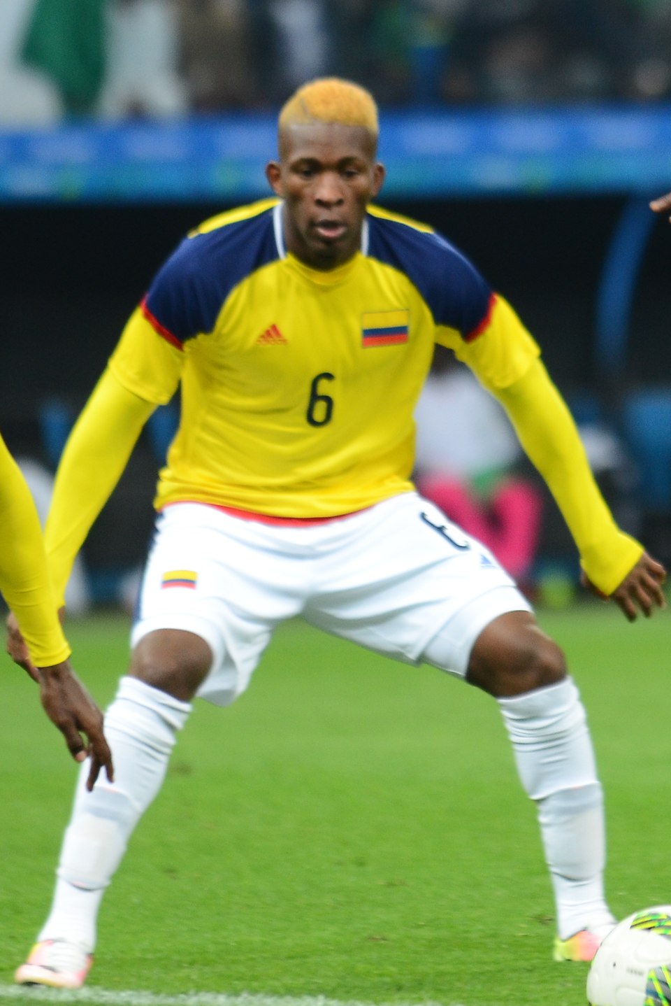 profil-pemain-bola-jefferson-lerma-karier-dan-peran-di-lapangan