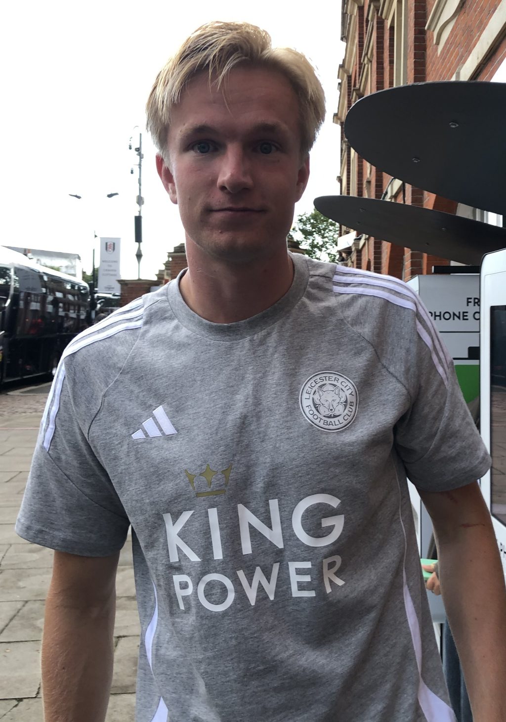 profil-pemain-bola-victor-kristiansen-karier-dan-prestasinya