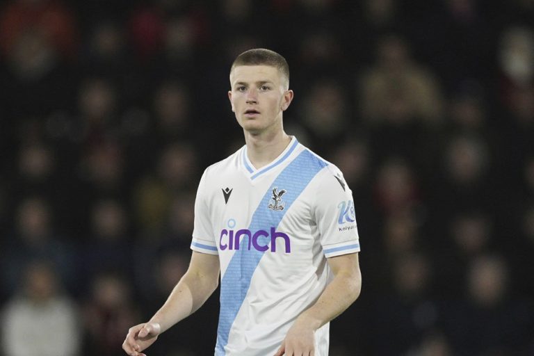 profil-pemain-bola-adam-wharton-bakat-muda-masa-depan